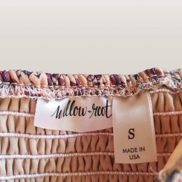 Willow & Root Buckle Rustic Floral Smocked Blouse Rustic Winter Elegance - Picture 8 of 9